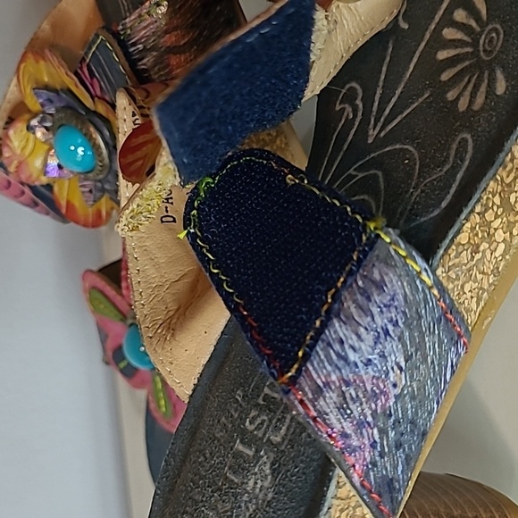 Spring Step L'Artiste Leather Colorful Floral Embossed Slip-on Sandals 9 Boho - Picture 15 of 16